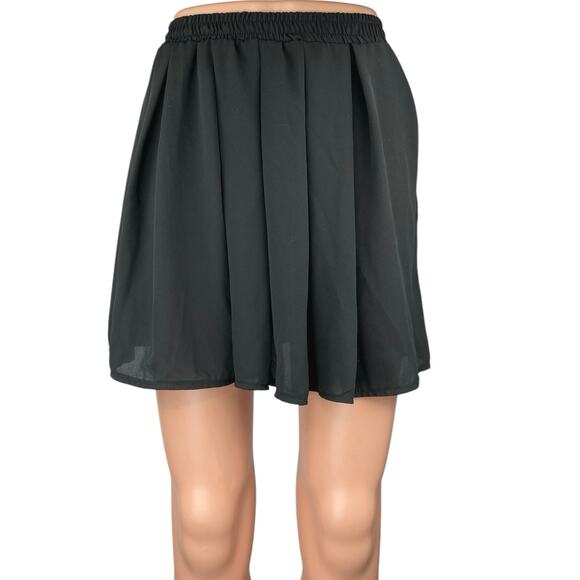John Galt Women's Black Pleated Elastic Waist Mini A-Line Flared Skirt Size S - Picture 1 of 5